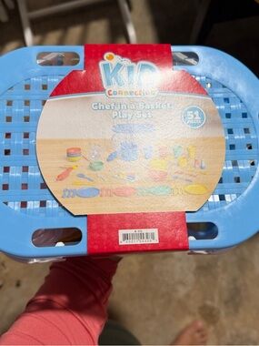 Blue Chef in a Basket Play Set - 51 Pieces